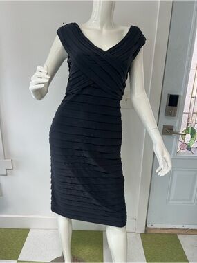 Cocktail dress ,dinner, Bandage style dress ,romantic size 8 charcoal